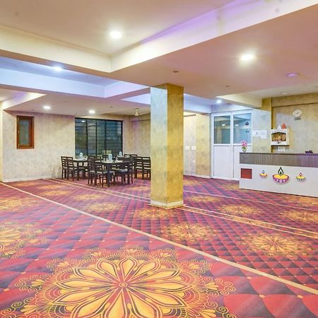 Hotel The York - Couple-Unfriendly Hotel Noida Exterior foto